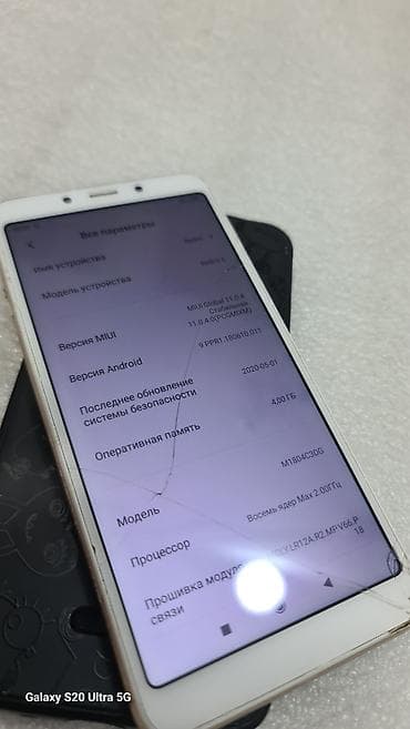 apple mac: Redmi, Redmi 6, Б/у, 64 ГБ, цвет - Золотой, 2 SIM — 3