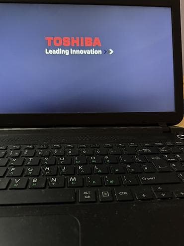 Техника и электроника: Ноутбук Toshiba, Для учебы, Б/у, Intel Celeron, ОЗУ, RAM: 4 ГБ — 4