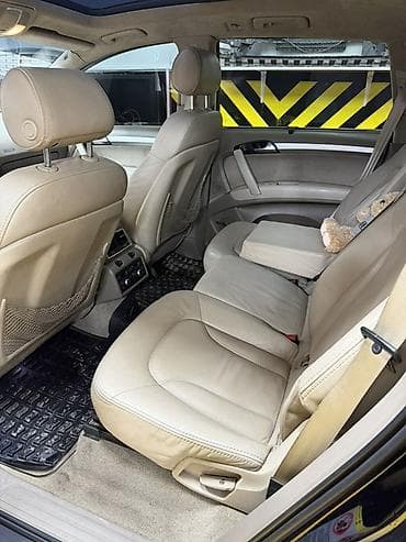 step 2: Audi Q7: 2006 г., 4.2 л, Автомат, Бензин, Кроссовер — 7