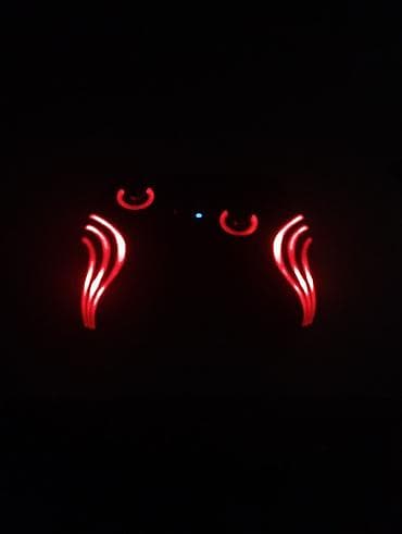 джойстик блютуз: Игровой геймпад с RGB‑подсветкой - Корпус: эргономичная форма — 4