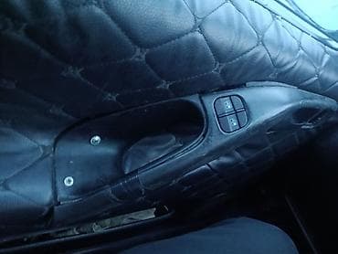 step spada: Volkswagen Passat: 1994 г., 2 л, Механика, Бензин, Седан — 8