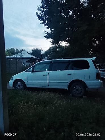 Honda Odyssey: 1997 г., 2.4 л, Автомат, Бензин, Минивэн — 3