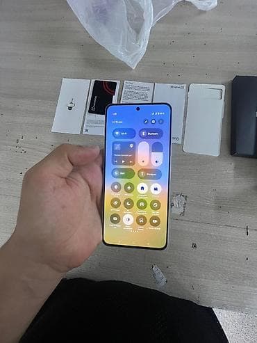 тилифо: OnePlus Nord 4, Б/у, 256 ГБ, цвет - Серебристый, 2 SIM — 8