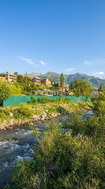 Земельные участки: 10 соток, Для строительства, Красная книга — 6