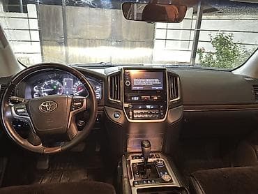 лент крузер: Toyota Land Cruiser: 2020 г., 4.5 л, Автомат, Дизель, Внедорожник — 9
