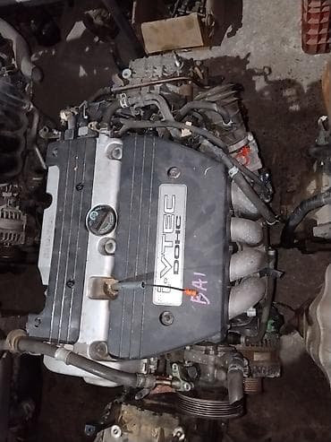 vin code: Бензиновый мотор Honda 2.3 л, Оригинал — 2