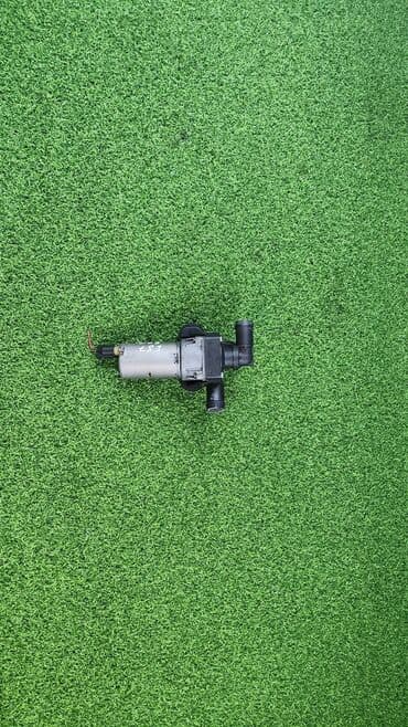 е87: Клапан печки . Е90 Е87 Год 2006 В отличном состоянии, очень большой — 1