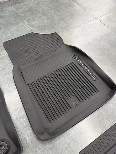 полики 4runner: 3D Полики Для салона Toyota, цвет - Черный — 3