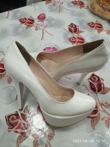Туфли: Белые туфельки,очень удобные — 1