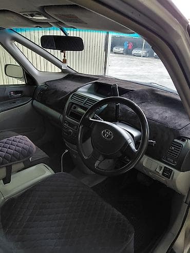 e39 touring: Toyota Opa: 2000 г., Хэтчбэк — 5