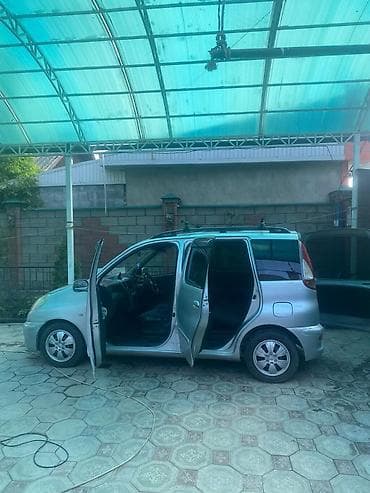 машина берем: Toyota Funcargo: 2003 г., 1.5 л, Автомат, Бензин, Универсал — 5