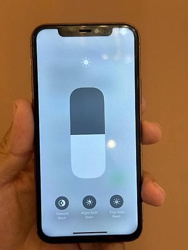 IPhone 11 Pro, Б/у, 64 ГБ, Золотой, Зарядное устройство, 77 % — 3