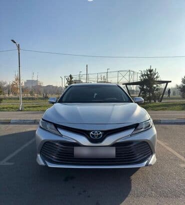 купить шевроле в бишкеке: Toyota Camry: 2019 г., 2.5 л, Автомат, Гибрид, Седан — 1