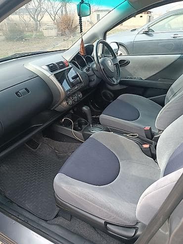 авто маркер: Honda Fit: 2013 г., 1.3 л, Автомат, Бензин, Хэтчбэк — 4