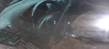 ниже: BMW 3 series: 2002 г., 1.8 л, Механика, Бензин, Седан — 5