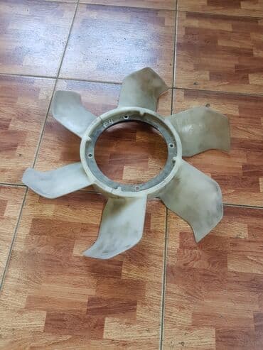 запчасти на мицубиси паджеро 2: Mitsubishi Pajero 4 лопасть вентилятора, Митсубиси паджеро 4 2000 по — 1