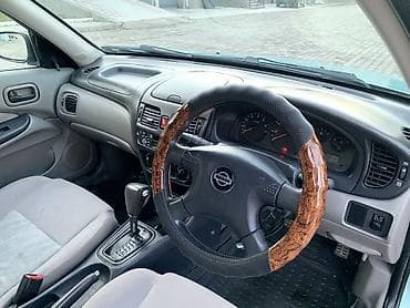 акорт 2: Nissan Almera: 2002 г., 1.8 л, Бензин, Хэтчбэк — 9