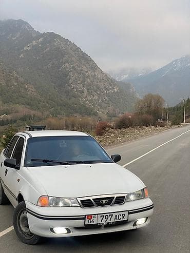 Daewoo Nexia: 2004 г., 1.5 л, Механика, Бензин, Седан — 5
