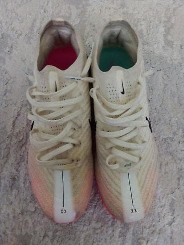 Кроссовкалар, 35, Nike, Колдонулган, түсү - Саргыч боз