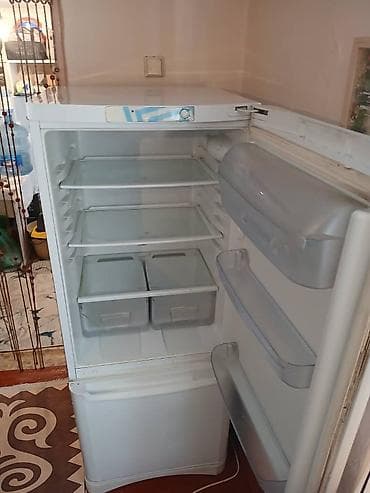 маразильники: Продаю холодильник б/у марки ИНДЕЗИТ. Работает ОТЛИЧНО. В отличном — 2