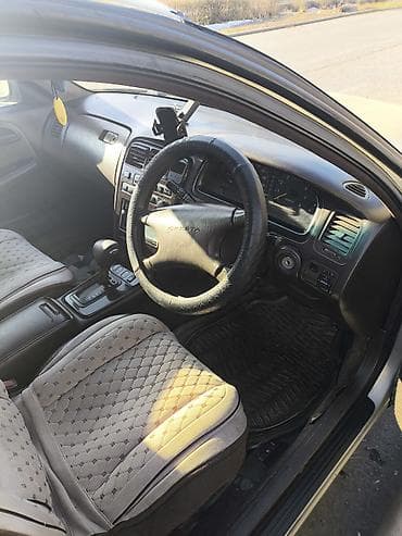 mr 2: Toyota Cresta: 1995 г., Седан — 2