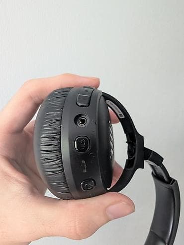 cd changer: Беспроводные накладные наушники JBL Tune 670nc(черные) в хорошем — 4