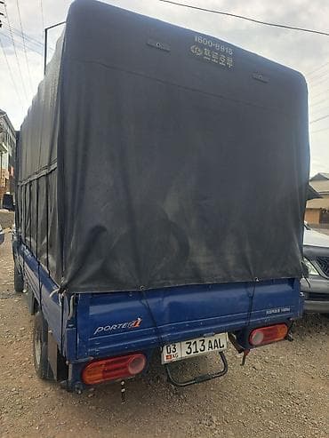 Транспорт: Hyundai Porter: 2010 г., 2.5 л, Механика, Дизель — 4