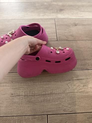 nike react: Продаю красивые кроксы размер 40/41 (мало мерит) стопа 25,5 см брала — 4