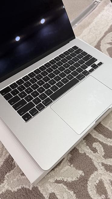 gt 630: Ноутбук Apple (MacBook) 15.4 ", M4 Apple, 2024 год, ОЗУ, RAM: 16 ГБ — 3