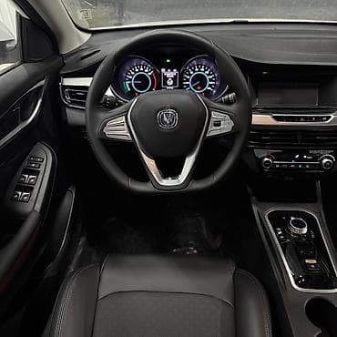 2025: Changan : 2025 г., Электромобиль — 3