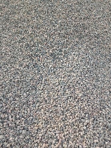 Декор и интерьер: Щебень фракции 5–20 мм (смесь окатышей и остроугольных зерен) — 1