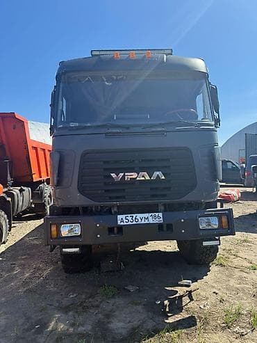 Комплект оборудования для шиномонтажа Состав: - Балансировочный