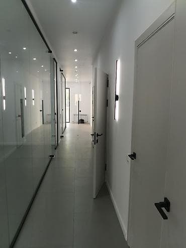 квартиры в районе вефы: Аренда офисов, 130 м², В жилом комплексе, С отдельным входом, С системой безопасности — 5