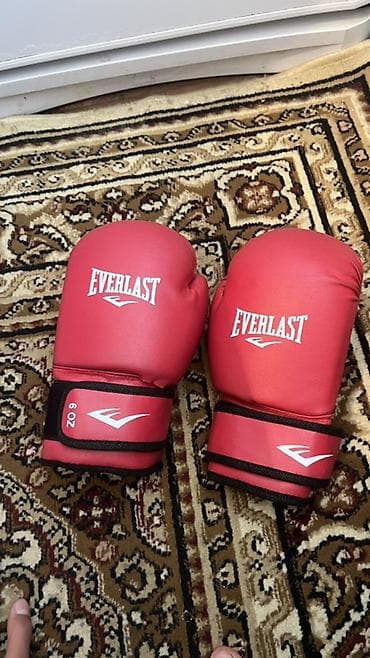 ролики колеса: Набор для бокса/кикбоксинга: 1) Боксерские перчатки Everlast, вес 6 — 2