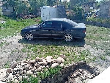 Mercedes-Benz E-Class: 2002 г., 4.3 л, Автомат, Бензин, Седан