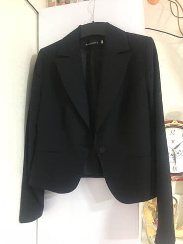 Продаю дёшево вещи Размер 44-48. 1)Базовый Пиджак. Александра. Новый at lalafo.kg Продаю дёшево вещи Размер 44-48. 1)Базовый Пиджак. Александра. Новый
