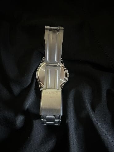 samsung a15: Классические часы часы, Casio, Мужские, Б/у — 4