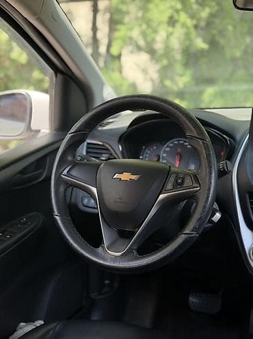 devo matiz: Chevrolet Spark: 2016 г., 1 л, Автомат, Бензин, Хэтчбэк — 8