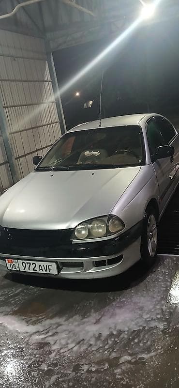 corolla 2004: Toyota Avensis: 2000 г., 2 л, Механика, Бензин, Седан — 3