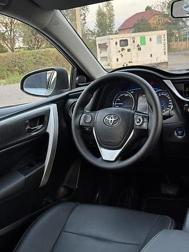 byd e2 2019: Toyota Corolla: 2020 г., 1.8 л, Вариатор, Гибрид, Седан — 5
