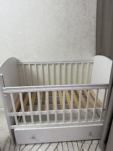 second hend: Продается Детская кроватка б/у. Район Филармония — 2