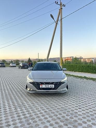 haima 3: Hyundai Elantra: 2021 г., Автомат, Бензин, Седан — 2