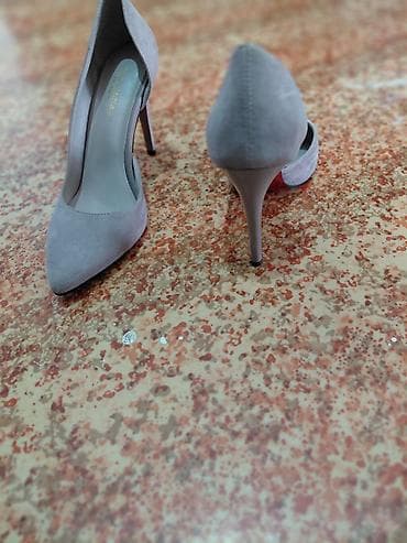 pull and beer: Туфли-лодочки Juicy Couture, Los Angeles - Модель: классические — 2