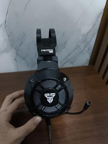 купить вентилятор: Полноразмерные, Fantech, Б/у, Проводные, Геймерские — 3