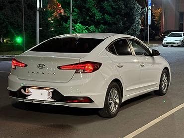 avante: Hyundai Avante: 2019 г., 1.6 л, Автомат, Бензин, Седан — 2