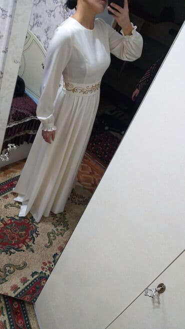 праздничные платья больших размеров: Продаю новая платье размер 44-46 — 1