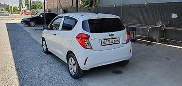 1 nz: Chevrolet Spark: 2020 г., 1 л, Автомат, Бензин, Хэтчбэк — 4