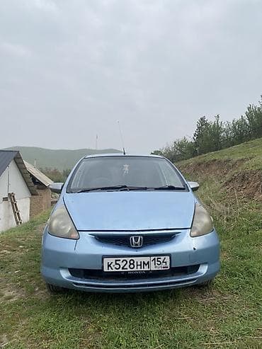 Honda Fit: 2002 г., 1.3 л, Автомат, Бензин, Хэтчбэк