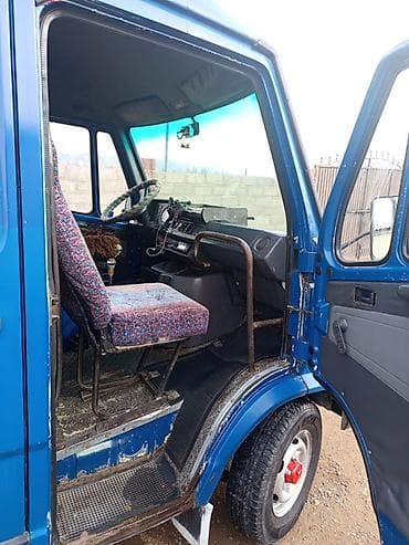 Транспорт: Mercedes-Benz T1: 1994 г., 3 л, Кол менен иштөөчү, Дизель, Вэн/Минивэн — 7