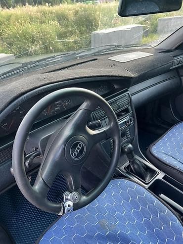 вито 2 8: Audi 100: 1993 г., 2.6 л, Механика, Бензин, Седан — 9